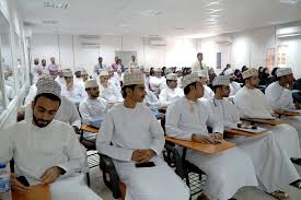 لقد تخرجت من الكلية التقنية بإبراء سنة 2001/2002 بتخصص الحاسب الالي وأعمل حاليا بالكلية التقنية بإبراء، لقد أكملت دراستي العلياء وحصلت على شهادة الماجستير في أمن المعلومات من جامعة كارديف بالمملكة المتحدة. Al Musanna College Of Technology