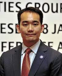 Join facebook to connect with lee yeow seng and others you may know. Property Circles Will Soon Know The Name Lee Yeow Seng The Star