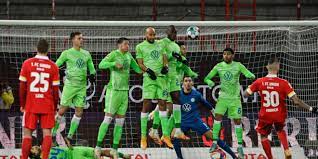 3 koen casteels (gk) wolfsburg 6.0. Matchday Wolfsburg Erkampft Ein 2 2 In Unterzahl Gegen Union Berlin Vfl Wolfsburg