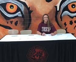 Philly girls sign NLI's as early period continues