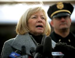 Stratford superintendent who led Newtown schools during Sandy Hook massacre  announces retirement