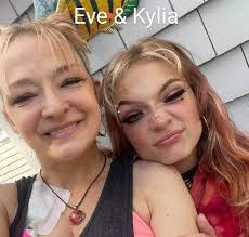 Start your week off peacefully. Yoga is a gift to your mind, body and soul.  Gentle yoga for all bodies and levels, tomorrow from 10-11am at The Center  Hill Preserve in Ellisville.