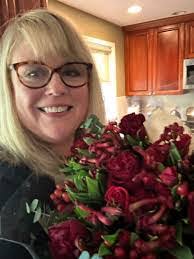 Candie Lasala's Instagram, Twitter & Facebook