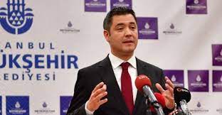 Ongun yaptığı açıklamada, 12 bin yıllık buzul gölünü yok edenlerin, haliç'te yaşanan biyolojik değişimleri anlamamaları normaldir. Murat Ongun Kimdir