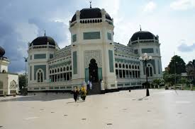 Menjadi masjid tertua di kolaka. Mengunjungi Masjid Masjid Bersejarah Di Medan Imbalo Namaku