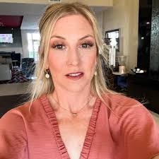 Shelly Tarver's Instagram, Twitter & Facebook