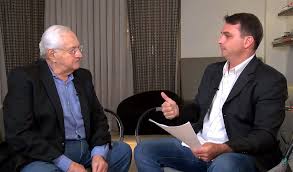 No comentário, o veterano comemorou a decisão do presidente em, segundo ele, ter dado um pé na. Boris Casoy Passa Vexame Apos Defender Flavio Bolsonaro Em Entrevista Chapa Branca Brasil 247