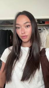 Laura Moen Zara Email