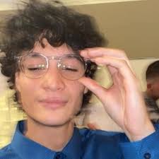 Lachlan Casey (@LachlanCasey)