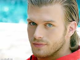 صور مهند اجمل الصور صور جميلة Hd Kivanc Tatlitug Blue Eyed Men Long Hair Styles Men