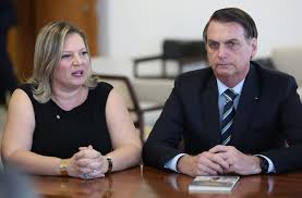 Joice Hasselmann Diz Que Assessores De Bolsonaro E Dos Filhos Atuam Nas Redes Sociais Com Perfis Falsos Politica G1