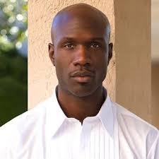 Lisa Pomponio's Instagram, Twitter & Facebook