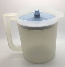 Vintage Tupperware Go Between Pitcher 1 5 Qt 1575 Blue Lid Etsy Vintage Tupperware Tupperware Vintage