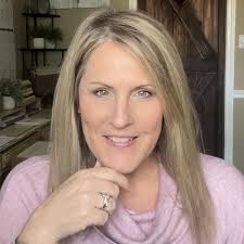 Faithful Forward 90 Day Devotion & Journal for Women: FAITH, OPTIMISM, and  GRATITUDE: McLaughlin McDonald, Beth: Amazon.com: Books