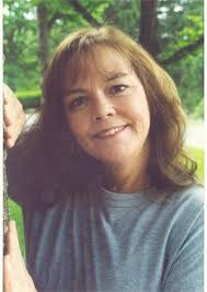 Luann Cross's Instagram, Twitter & Facebook