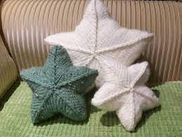 Es ist sehr einfach und daher auch für anfänger geeignet. Sternkissen Schnell Und Einfach Gestrickt 3 Grossen Leicht Anzupassen