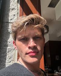 Brian Mcdougal's Instagram, Twitter & Facebook