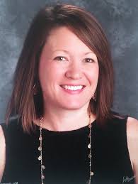 Kim Hindman's Instagram, Twitter & Facebook