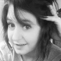 Amber Jetton's Instagram, Twitter & Facebook