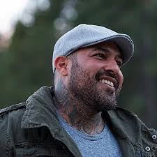 Vincent Vargas's Instagram, Twitter & Facebook