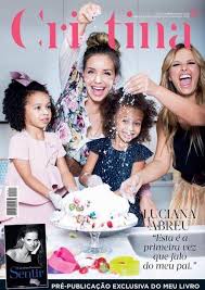 Lyonce, de oito anos, lyannii, de sete, valentine e. Luciana Abreu Com As Filhas Na Capa Da Revista Cristina
