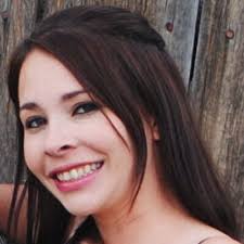 Gena Morris's Instagram, Twitter & Facebook