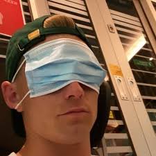 Julia Ekström (juliaekstromen@)