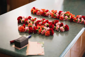 Buy wedding cards online from #1 indian wedding invitations store. Jeremy India S Colourful Flower Filled Wedding Nouba Com Au Jeremy India S Colourful Flower Filled Wedding
