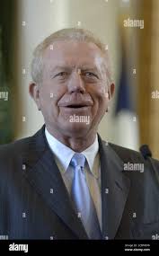 Man book 1960s hi-res stock photography and images