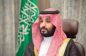 بر اساس این خبر محمد بن سلمان، محمد بن زاید و ملک سلمان هر سه به رئیس تشکیلات خودگردان فلسطین گفته اند تنها در صورتی که جبهه ای علیه ترامپ در منطقه ایجاد نکند. Ù…Ø­Ù…Ø¯ Ø¨Ù† Ø³Ù„Ù…Ø§Ù† Ù‚Ø¶ÙŠÙ†Ø§ Ø¹Ù„Ù‰ Ù…Ø´Ø±ÙˆØ¹ Ø¥ÙŠØ¯ÙŠÙˆÙ„ÙˆØ¬ÙŠ Øµ Ù†Ø¹ ÙÙŠ 40 Ø³Ù†Ø© Ø¹Ø§Ù„Ù… ÙˆØ§Ø­Ø¯ Ø§Ù„Ø¹Ø±Ø¨ Ø§Ù„Ø¨ÙŠØ§Ù†