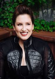 Alexandra Lang, Soprano