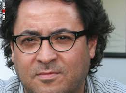 Renato Monteiro é um dos coveiros de Paulo Garcia. Fez a propaganda da  prefeitura e escondeu prefeito da campanha de Adriana Accorsi