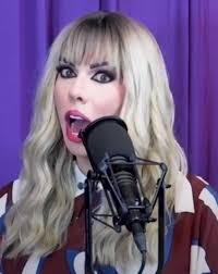 J'arrive avec un couplet lent : r/rupaulsdragrace