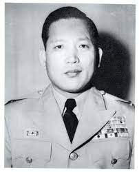 조금 전에 우리 위원장님 신상발언 관련해서 저는 좀 참담합니다. 11ëŒ€ ë°©ì²©ë¶€ëŒ€ìž¥ ì¤€ìž¥ ì´ì² í¬