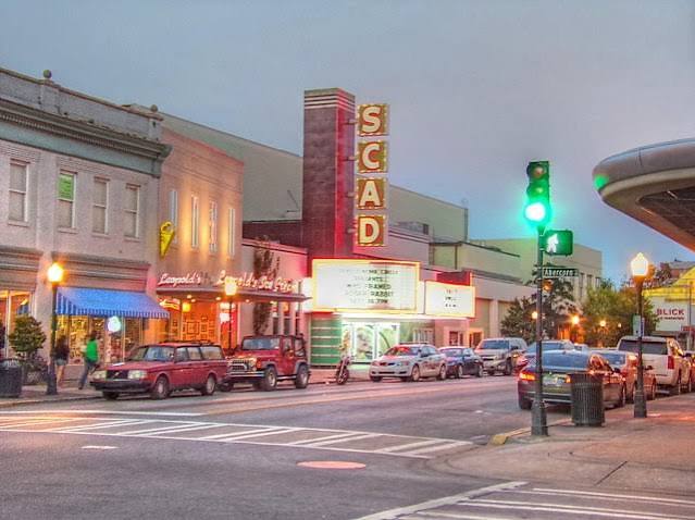 Savannah in August After Dark | Living in The Blue Ridge Mountains of North Carolina- A Blog