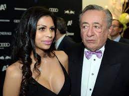 Showing editorial results for richard lugner. Richard Lugner Geht Mit Bambi Bruckner Zum Munchner Filmball Stars Vienna At