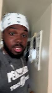 Joshua Pinkney (@joshpink35)