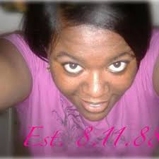 Jackie Eley (@MrzY3ah)