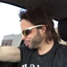 @edbassmaster's video Tweet