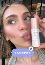 Makeup by Melissa Loreal Lumi Le Glass