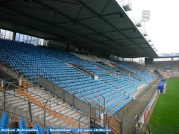 Wie erwartet geht es ins nahe dem stadion gelegene hotel. Ruhrstadion Mapio Net