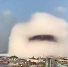 The explosion from beirut, lebanon today. Beirut Explosion Cause Video The Physics Of Mushroom Clouds
