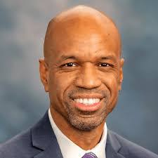 Ian Lapp's Instagram, Twitter & Facebook