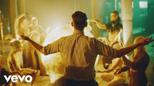 It currently consists of lead vocalist mark foster, lead guitarist sean cimino, keyboardist isom innis. Foster The People Style Official Video Youtube