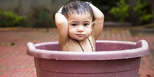 Most babies find warm water soothing and a bath may help a fussy baby to relax and calm down you or your partner may like to share a bath with your baby. When Your Toddler Has A Fear Of The Bath