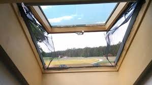 Tomaten Mark S Gartenblog Fliegengitter Fur Das Dachschragfenster Dachschrage Fenster Fliegengitter Dach