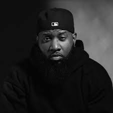 Alex Oney's Instagram, Twitter & Facebook