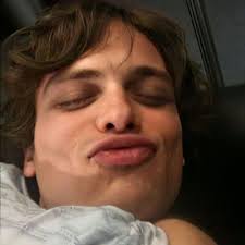 Olivia Smiley (oliviasmiley25)