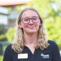 Samantha Hirsch's Instagram, Twitter & Facebook