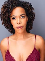 A Holiday Spectacular (TV Movie 2022)